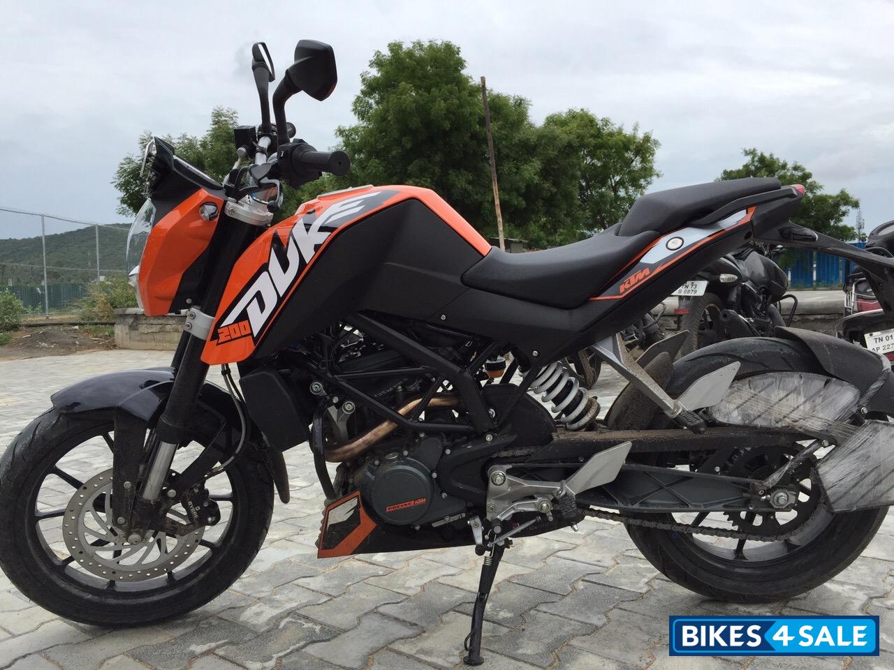 KTM Duke 200