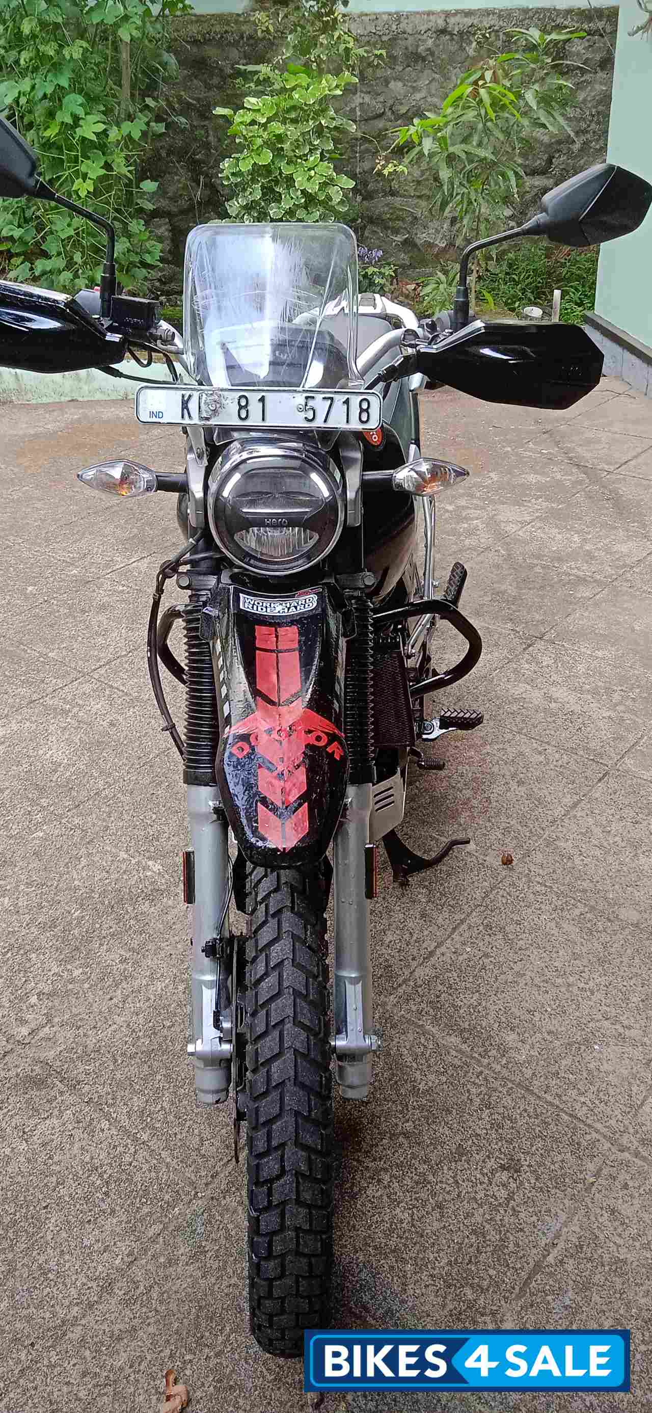 Black Hero XPulse 200