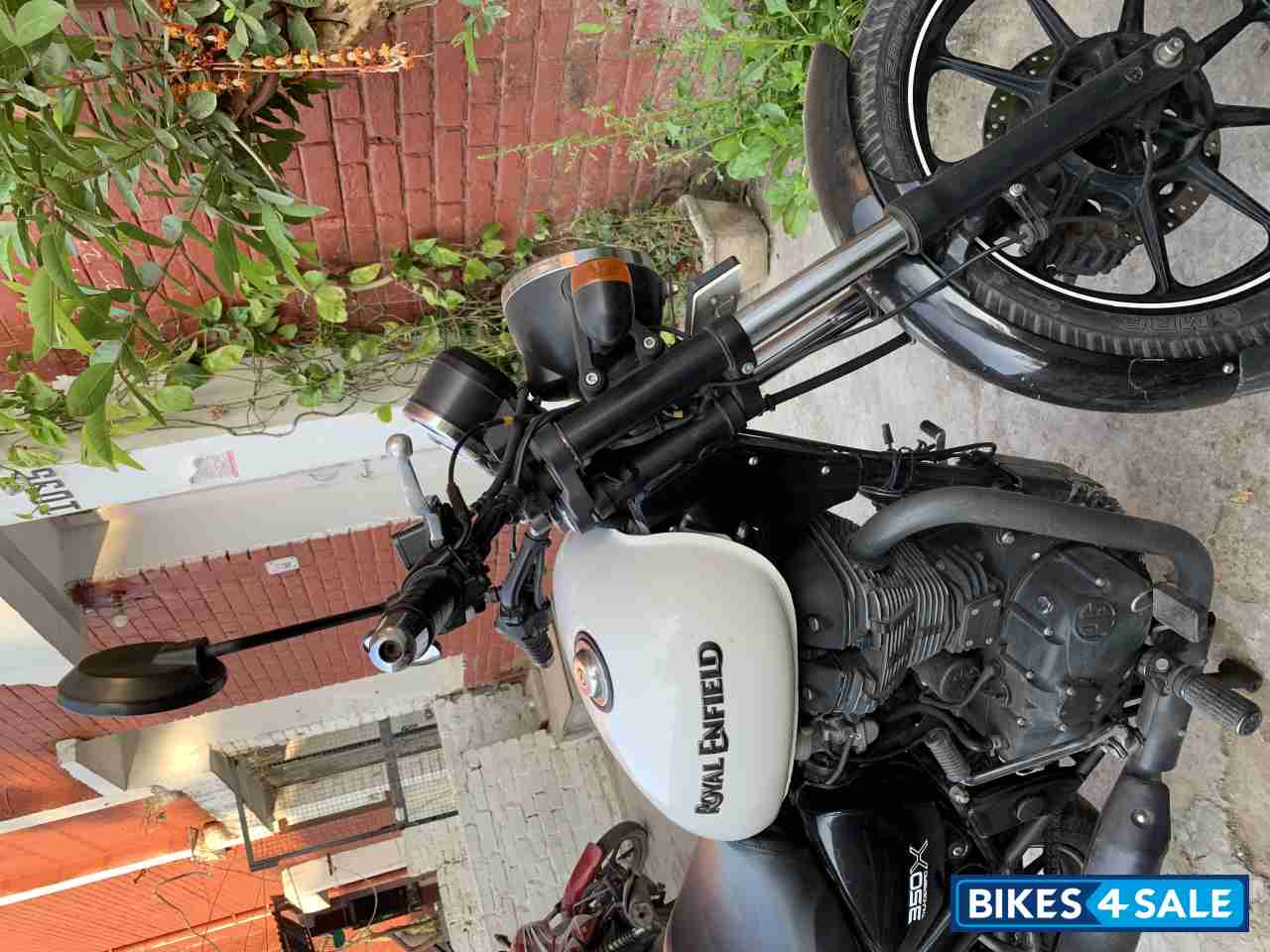 Royal Enfield Thunderbird X 350