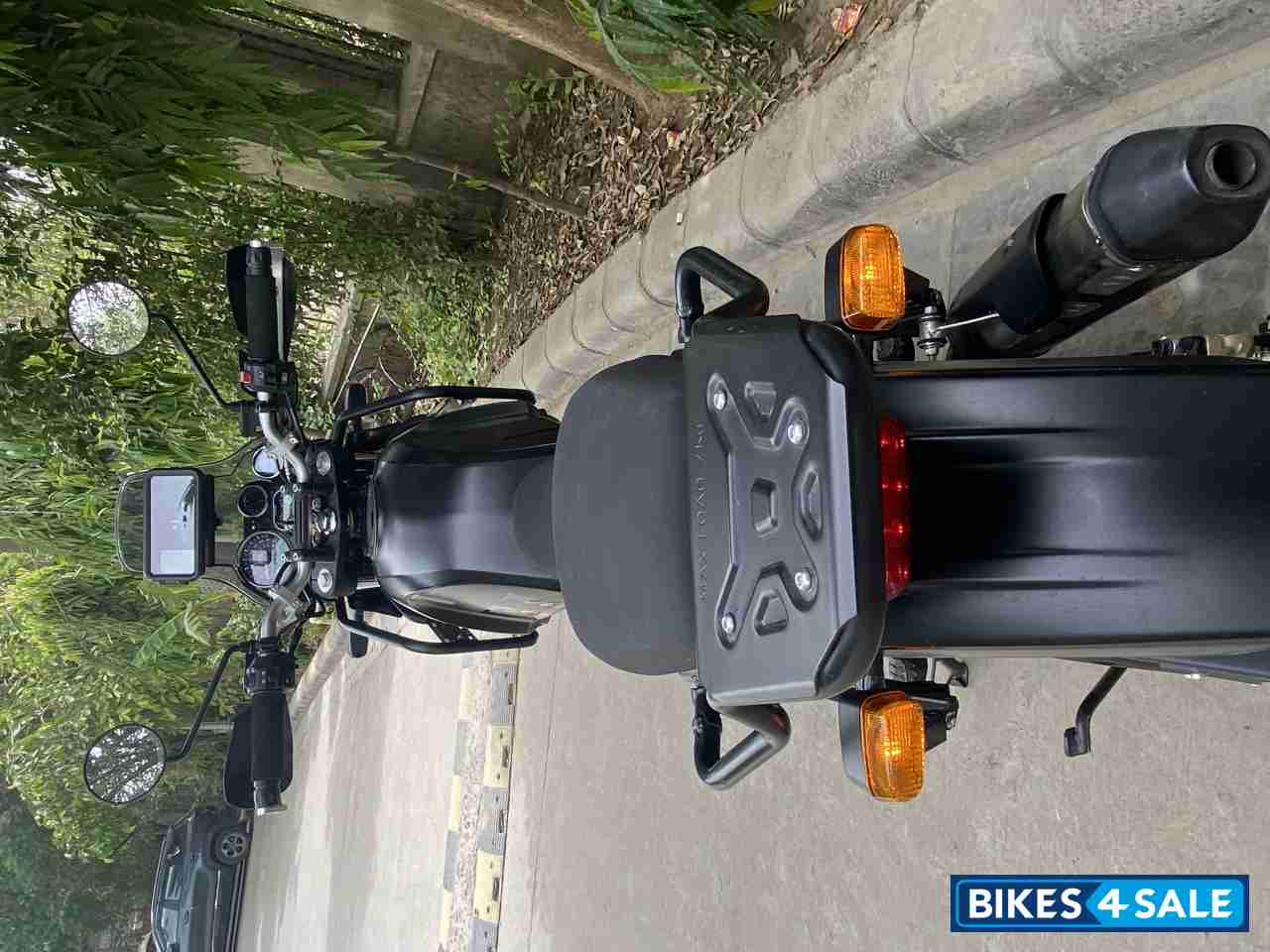 Granite Black Royal Enfield Himalayan BS VI