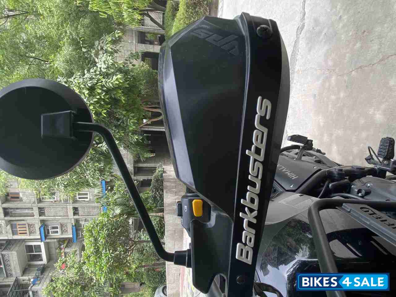 Granite Black Royal Enfield Himalayan BS VI