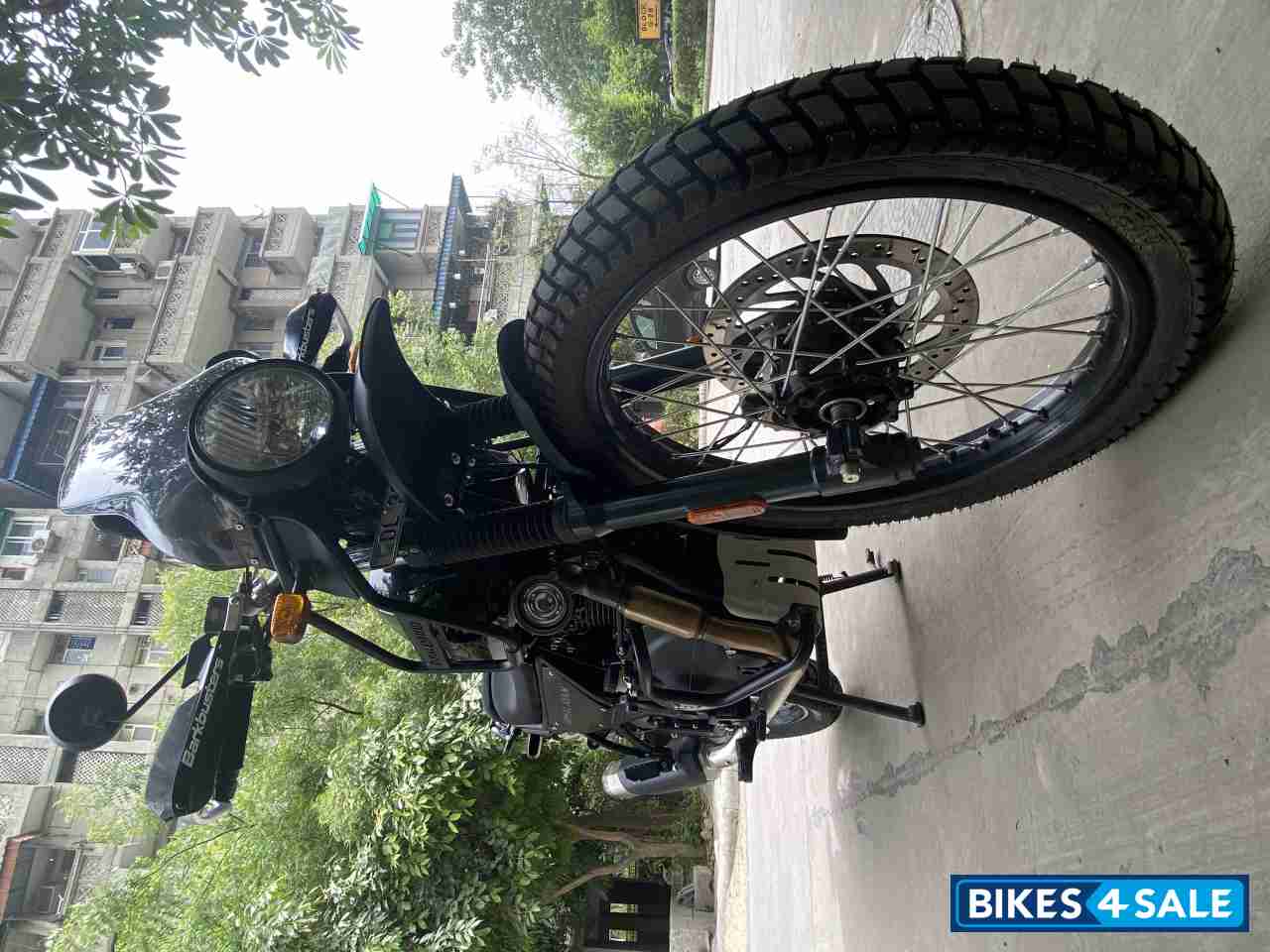 Granite Black Royal Enfield Himalayan BS VI
