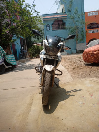 White TVS Apache RTR 180 Race Edition