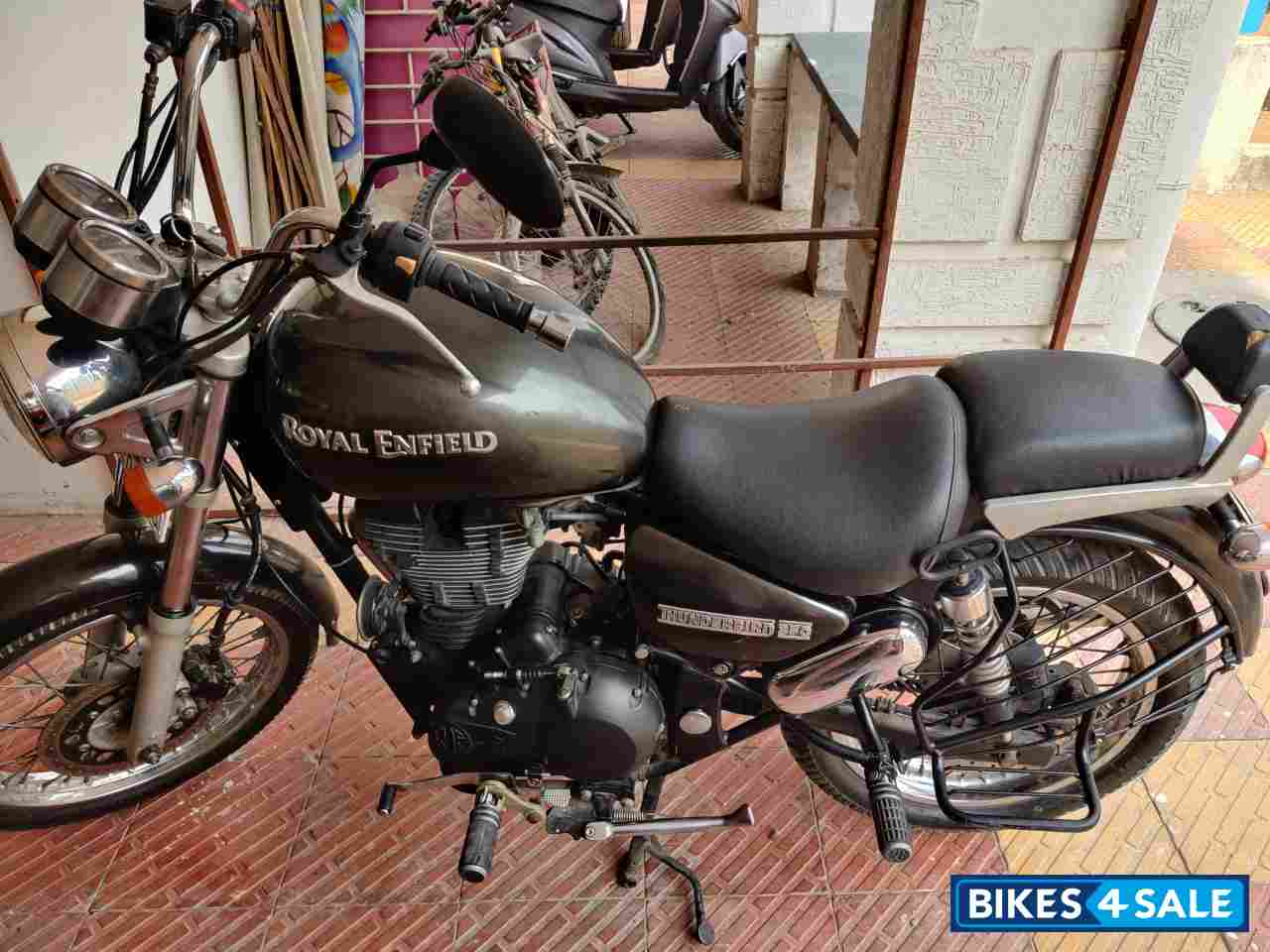 Lightening Royal Enfield Thunderbird 350