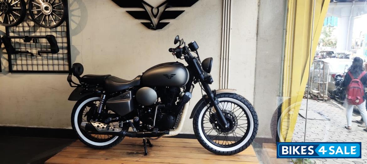 Royal Enfield Bullet Standard 500