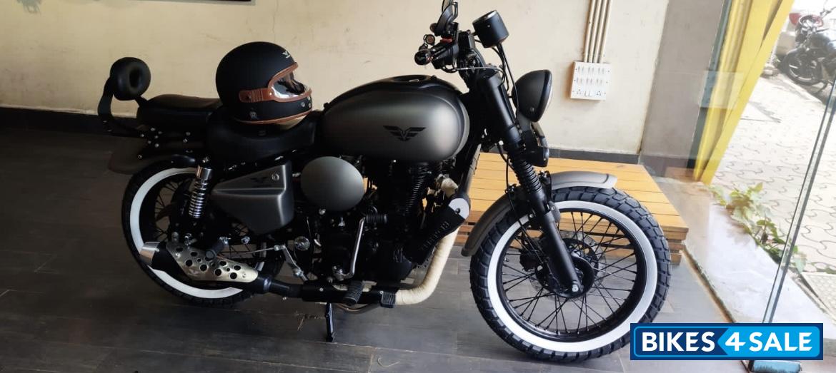 Royal Enfield Bullet Standard 500