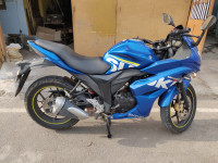 Blue Suzuki Gixxer SF