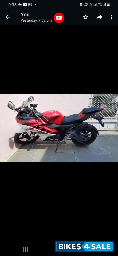 White Red Combination Yamaha YZF R15 V2