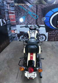 Royal Enfield Bullet 500