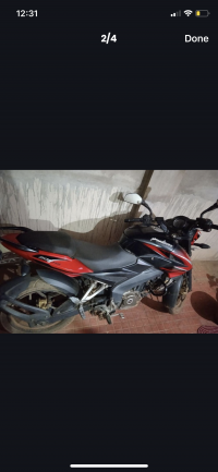 Red Bajaj Pulsar 200 NS