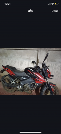 Red Bajaj Pulsar 200 NS