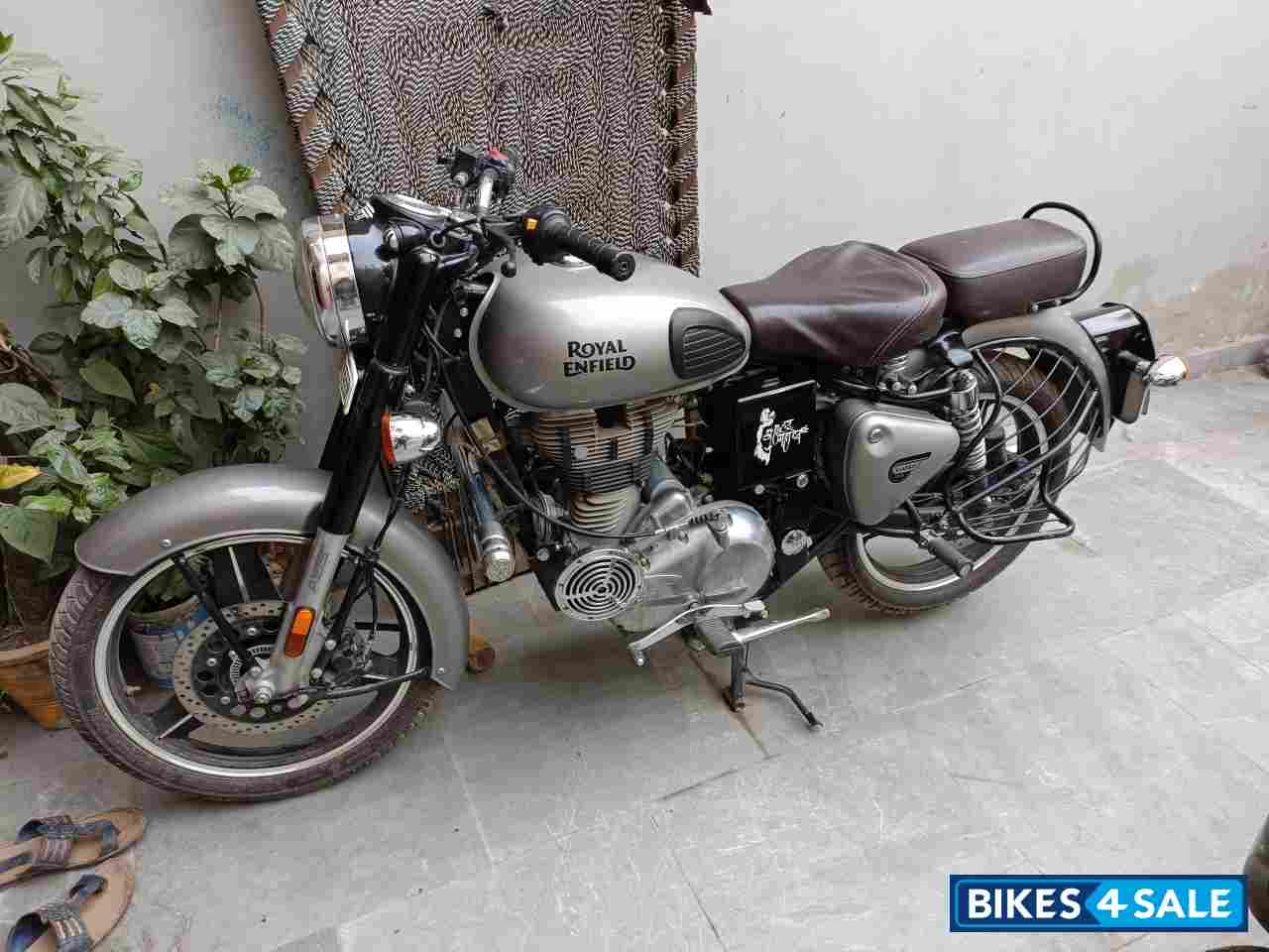 Royal Enfield Classic 350 Dual Channel BS6