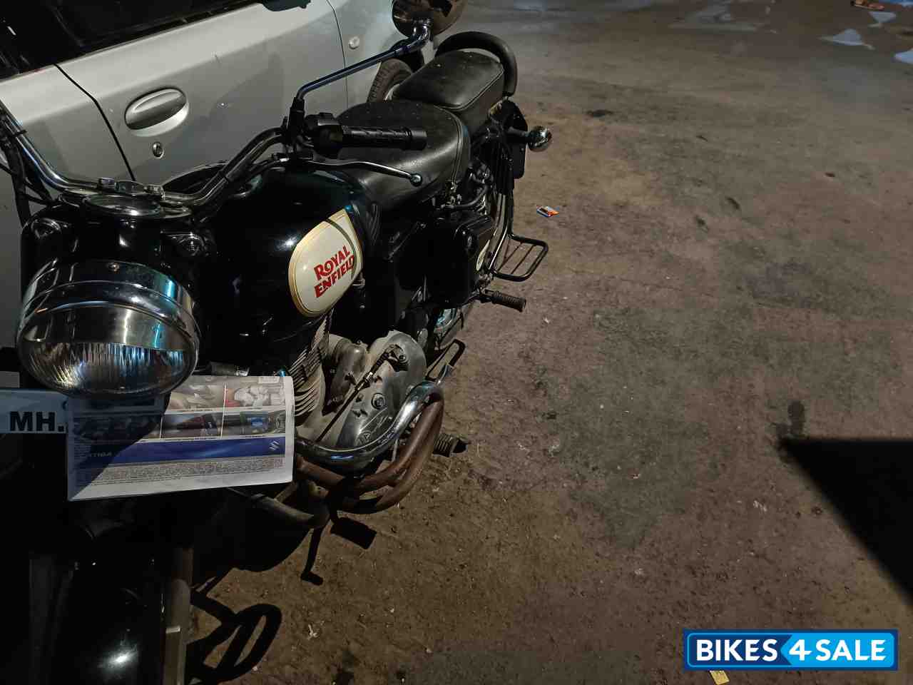 Black Royal Enfield Classic 350 Black Royal Enfield Classic 350