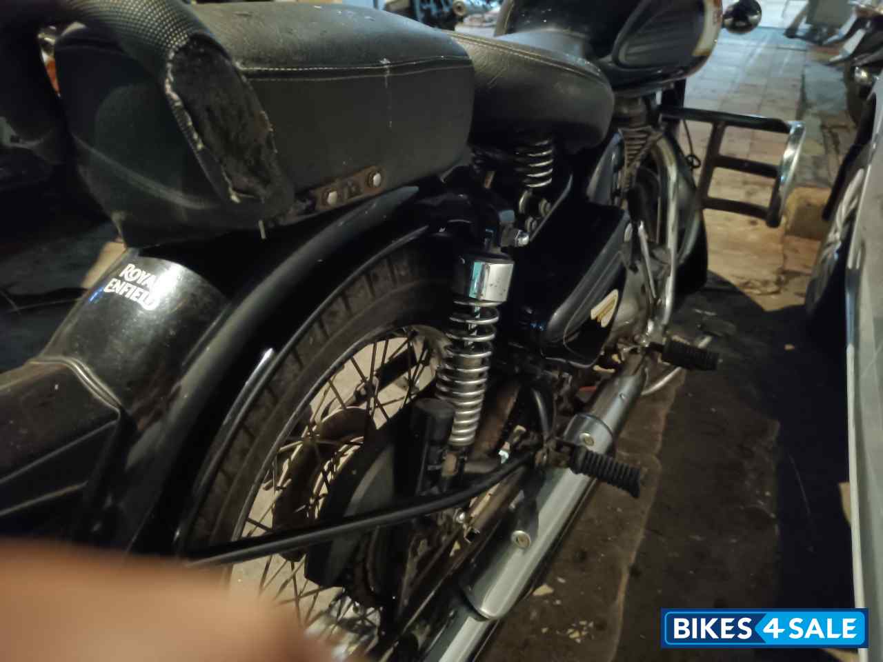 Black Royal Enfield Classic 350 Black Royal Enfield Classic 350