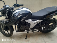 TVS Apache RTR 160 4V