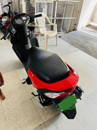 Red Honda Dio