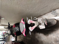 Red Bajaj Pulsar RS 200