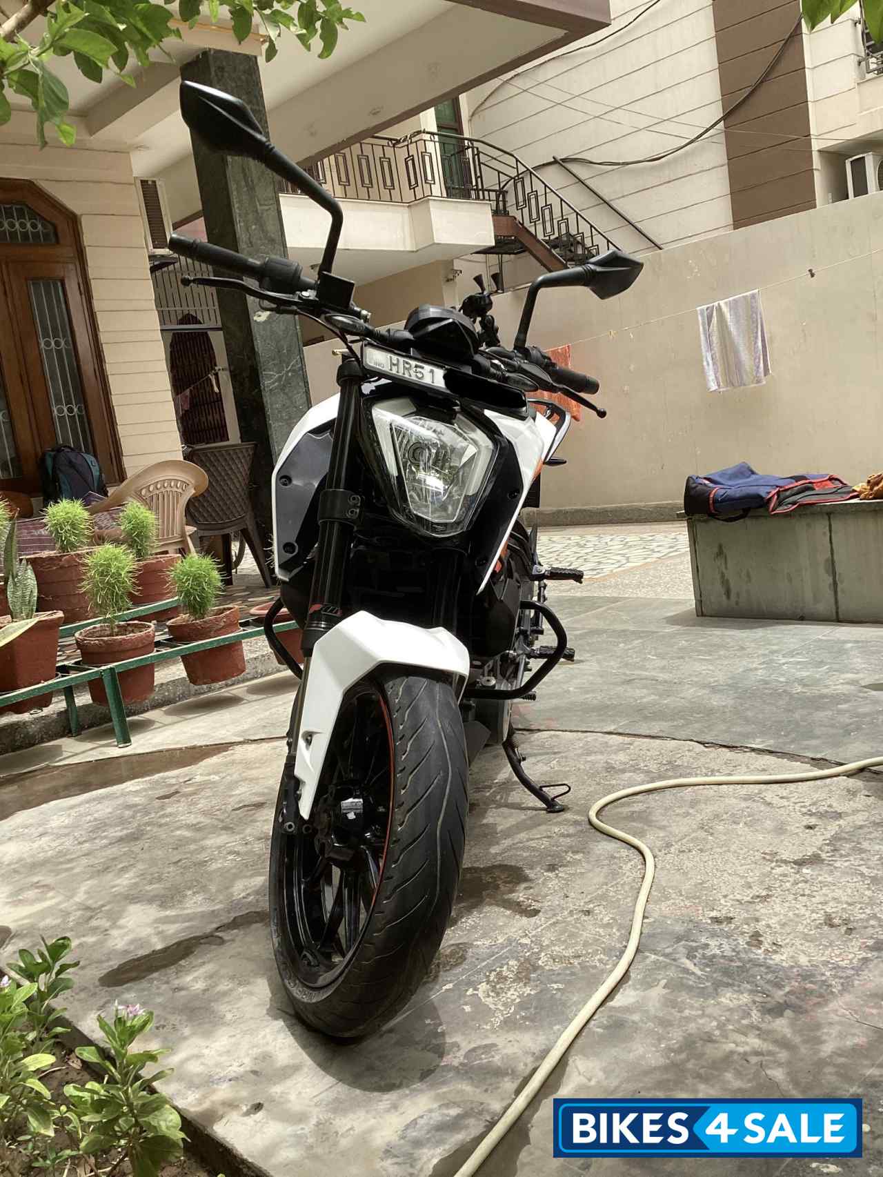 White KTM Duke 250