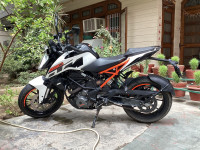 White KTM Duke 250