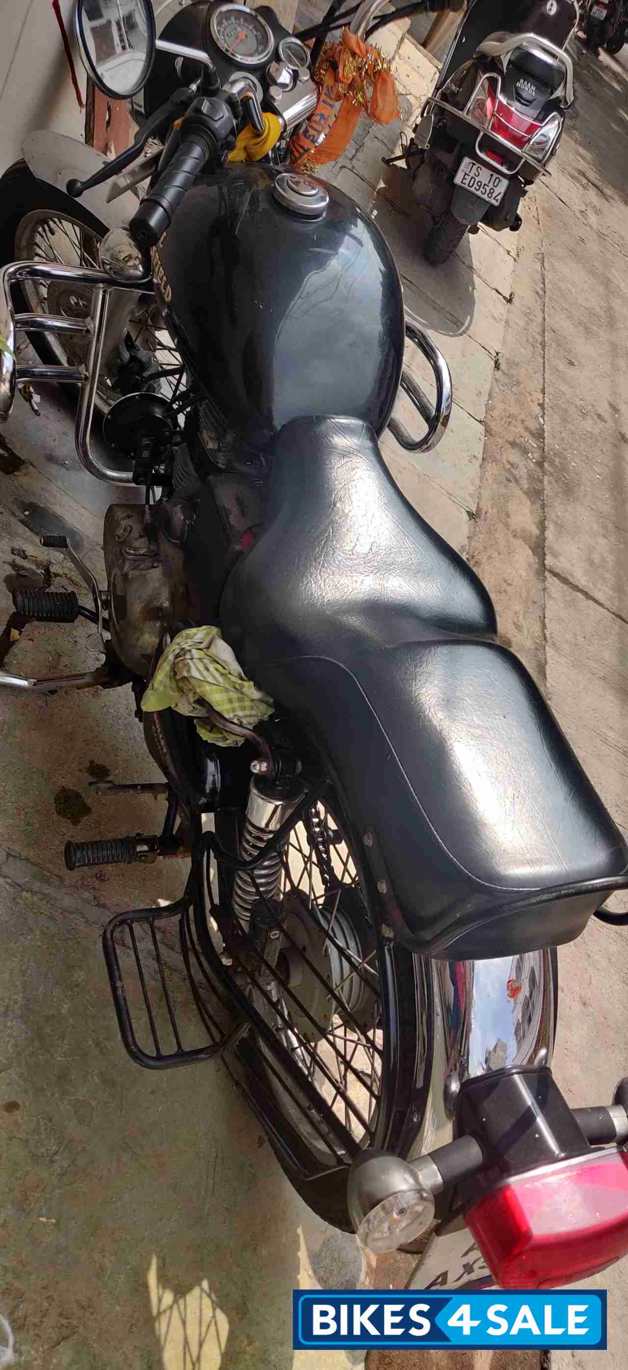 M Black Royal Enfield Bullet Electra Twinspark