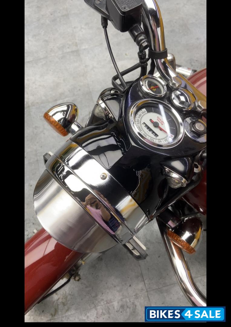 Chestnut Red Royal Enfield Classic 350