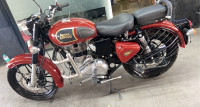Chestnut Red Royal Enfield Classic 350