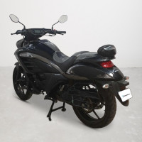 Suzuki Intruder 150