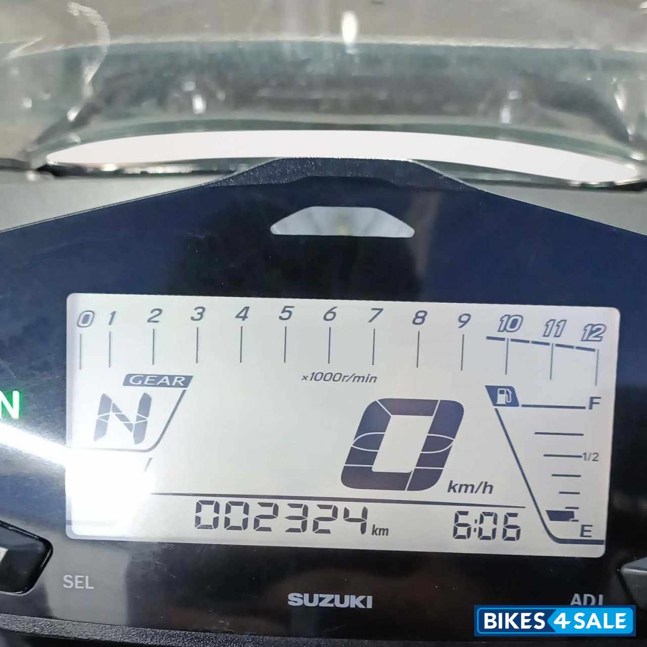 Suzuki Gixxer SF Suzuki Gixxer SF