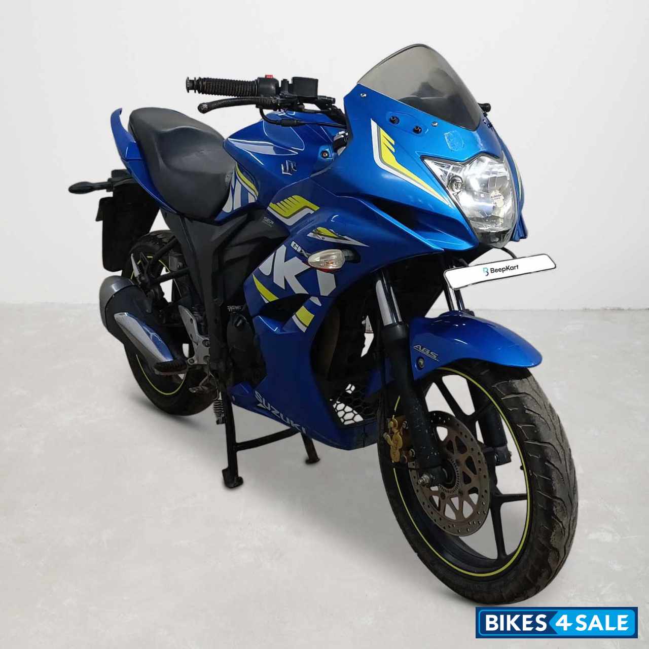 Suzuki Gixxer SF