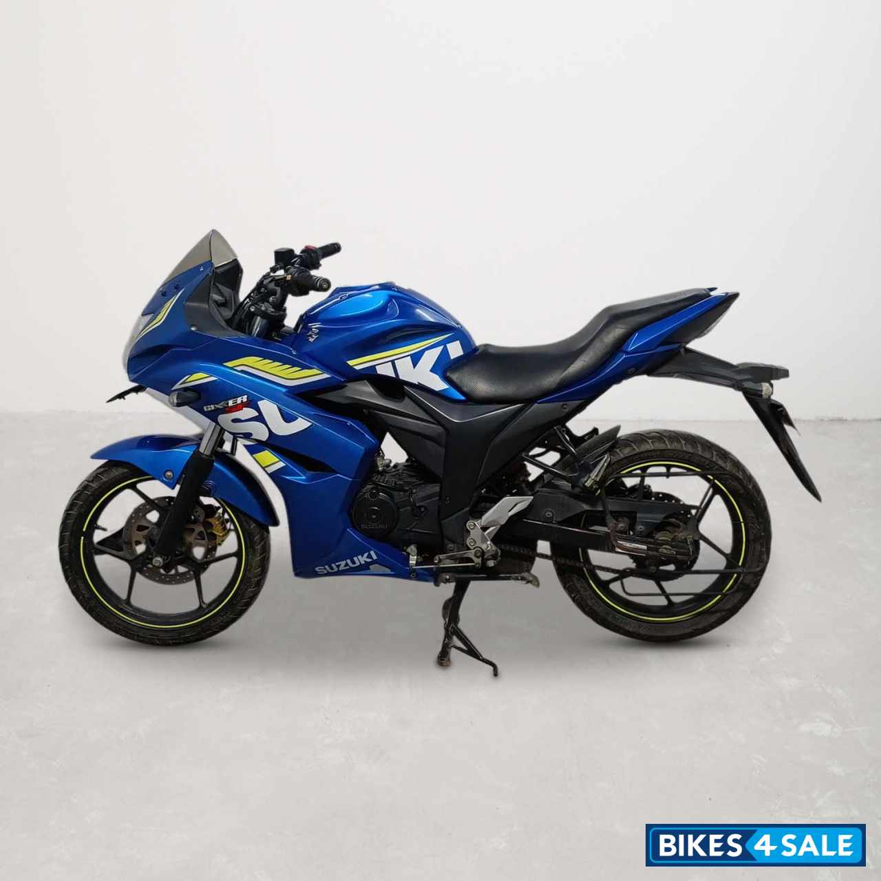 Suzuki Gixxer SF
