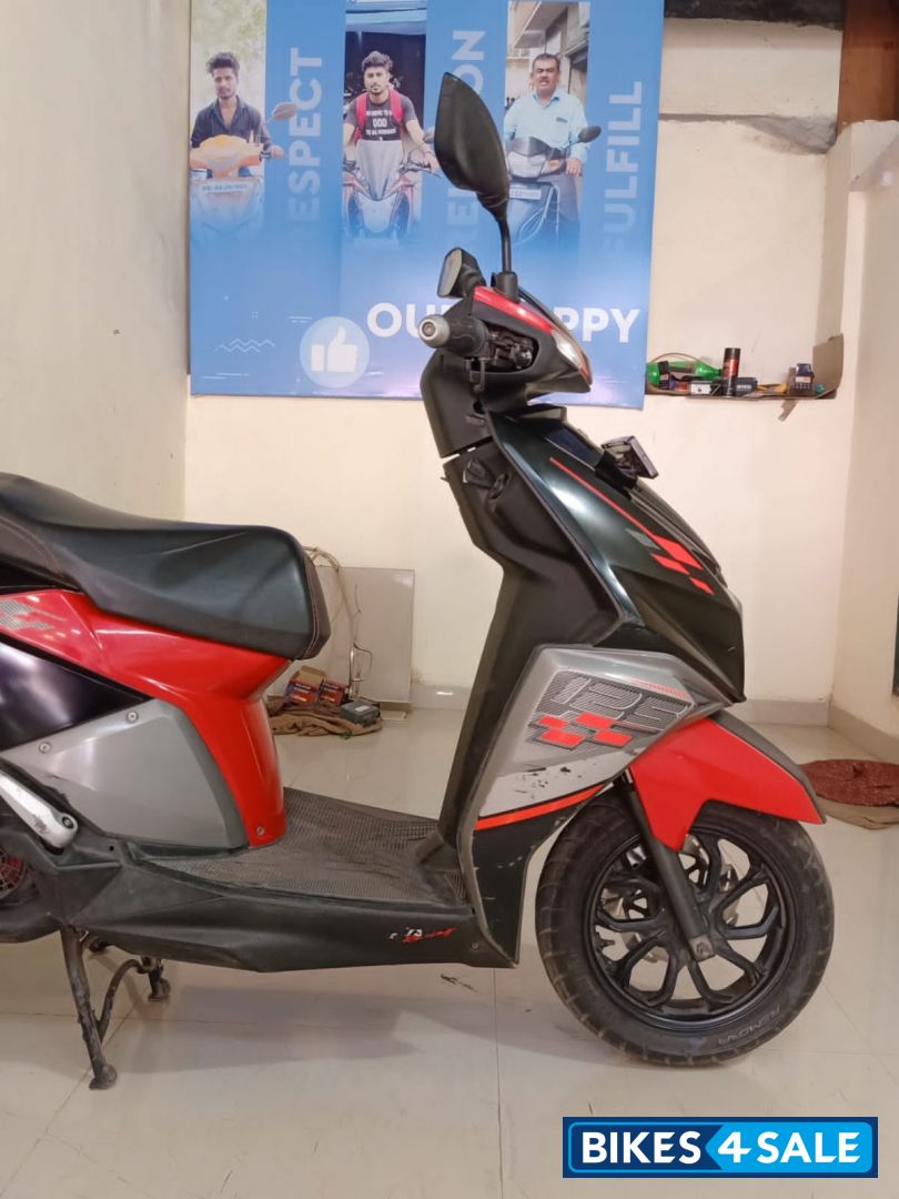 TVS NTORQ 125 Race Edition BS6