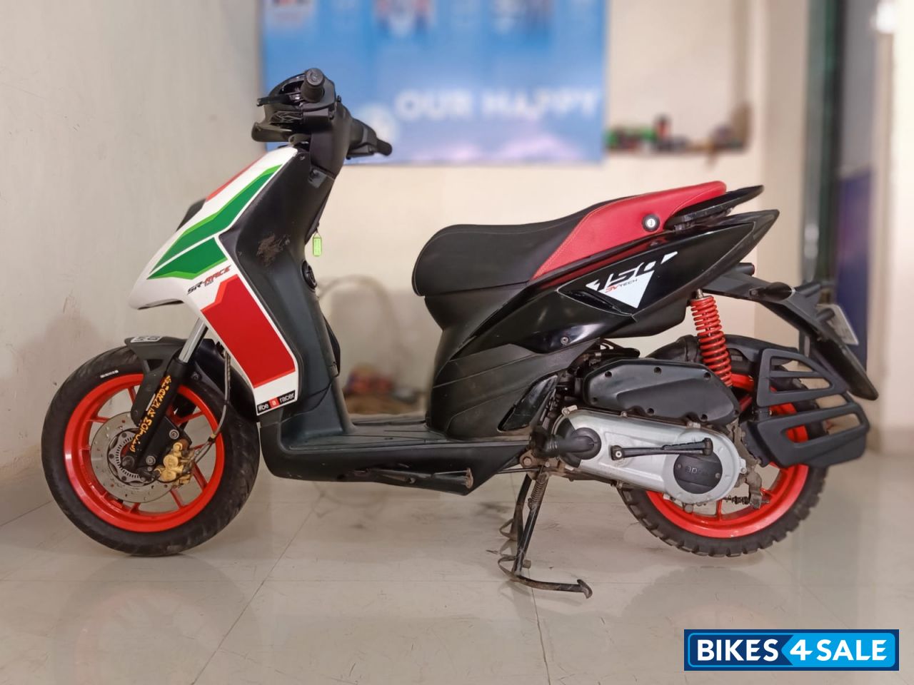 Piaggio  Aprilia 150SR