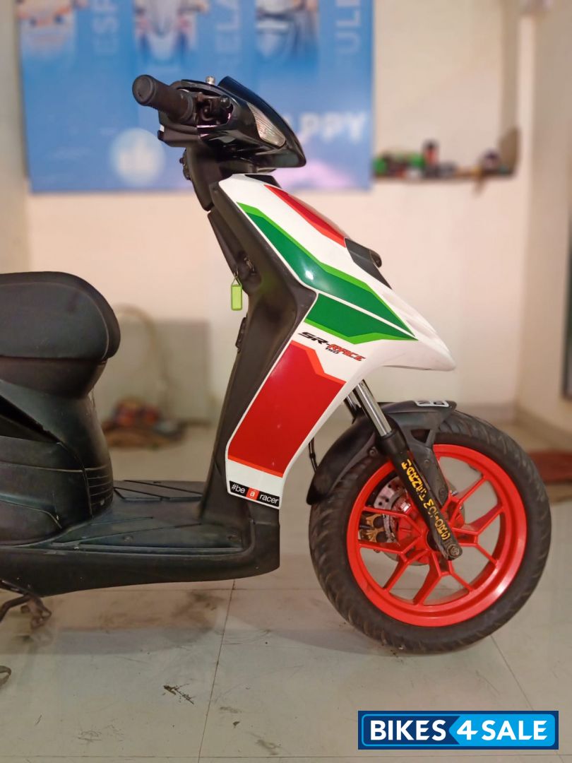 Piaggio  Aprilia 150SR