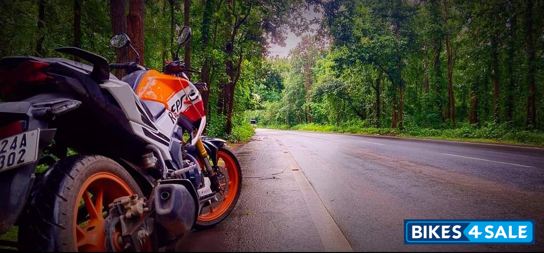 Honda Hornet 2.0 Repsol Edition