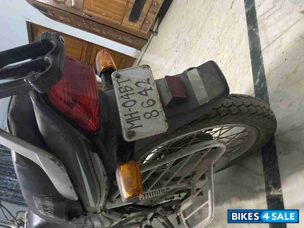 Black Bajaj Caliber Black Bajaj Caliber