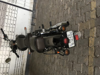 Gunmetal Grey Royal Enfield Classic 350