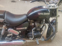Black Royal Enfield Thunderbird 350