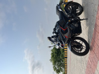 Bajaj Pulsar RS 200 ABS