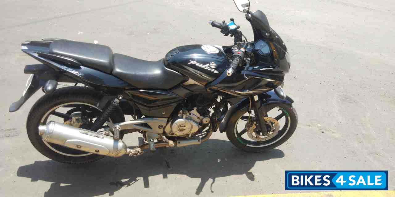 Bajaj Pulsar 220 DTSFi