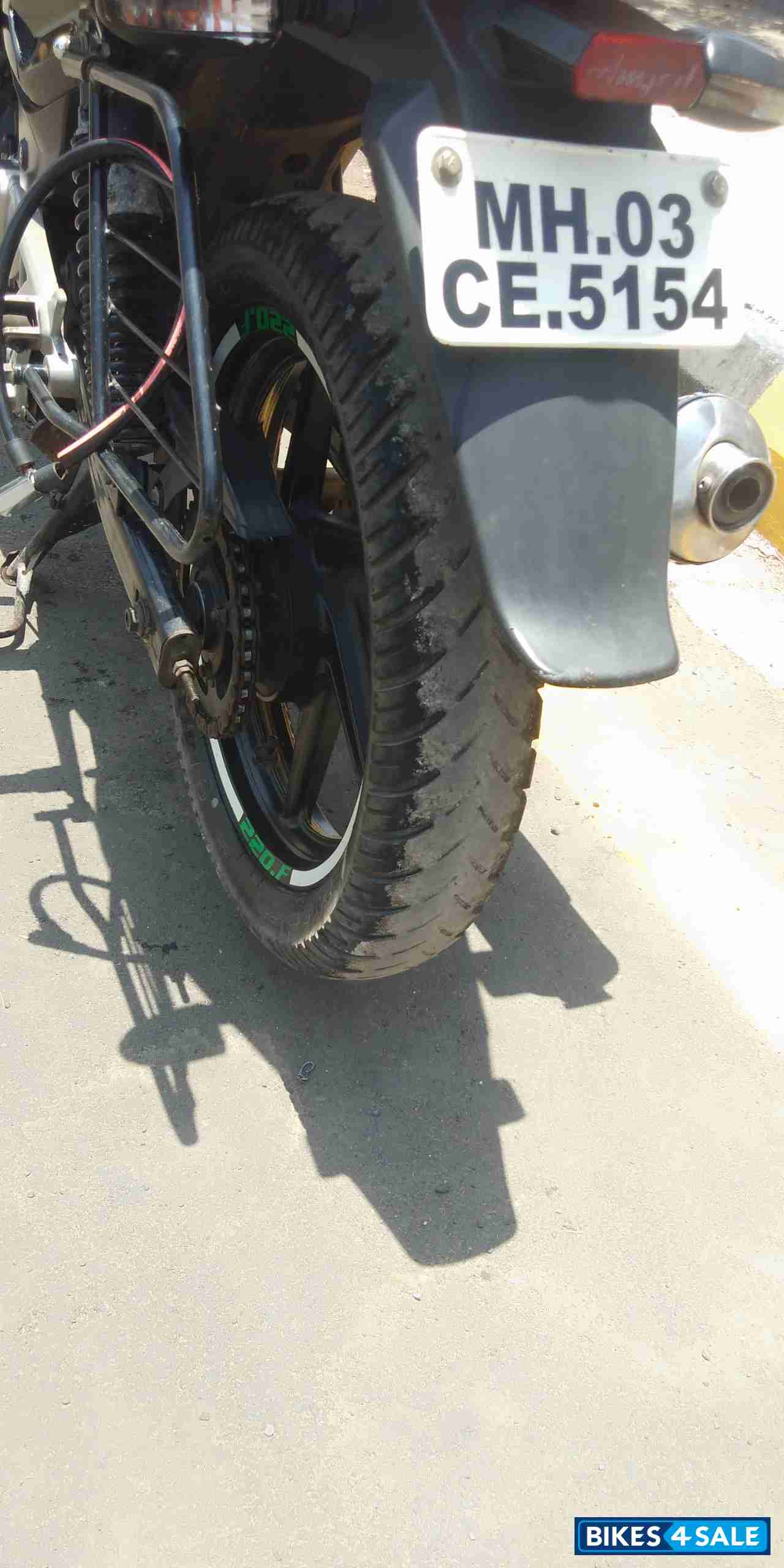 Bajaj Pulsar 220 DTSFi