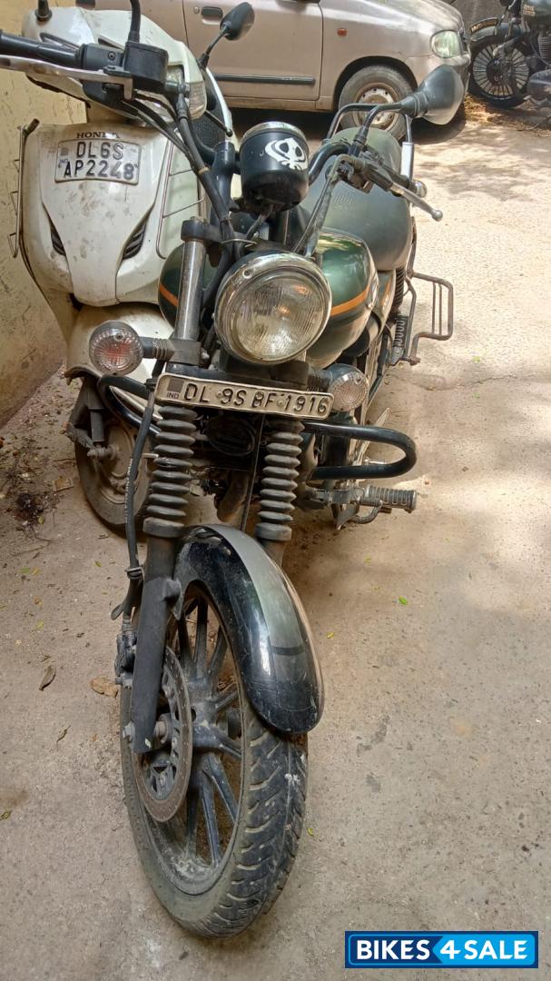 Olive Green Bajaj Avenger Street 220