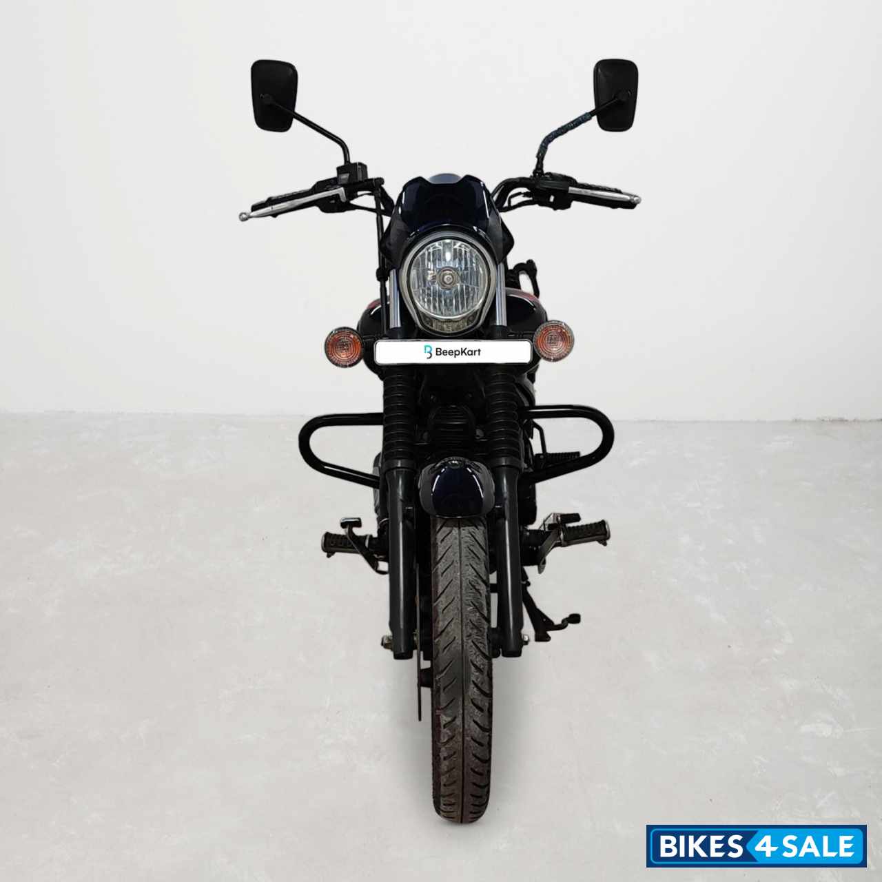 Bajaj Avenger Street 220