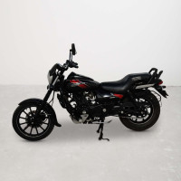 Bajaj Avenger Street 220