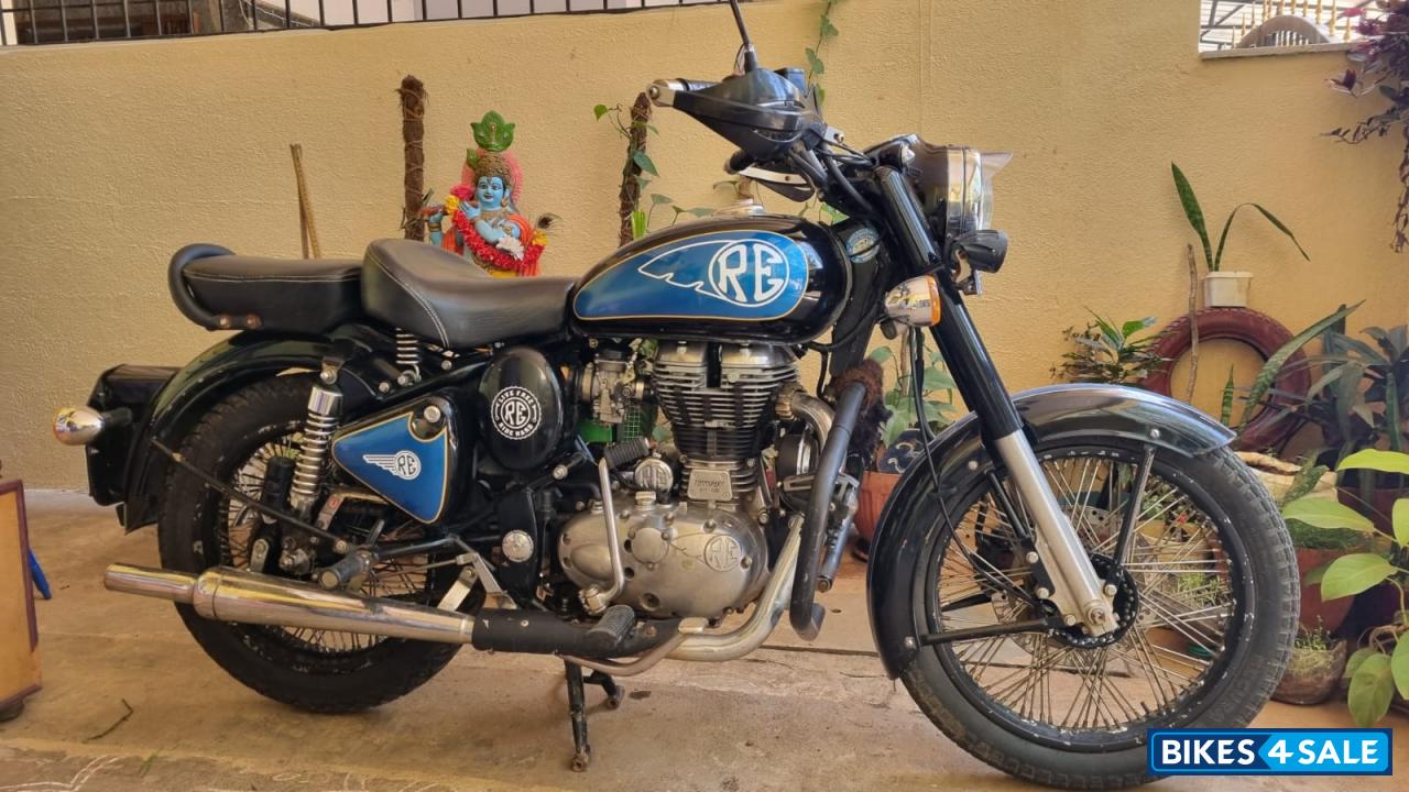Royal Enfield Classic Desert Storm