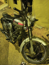 Silver Royal Enfield Classic 350