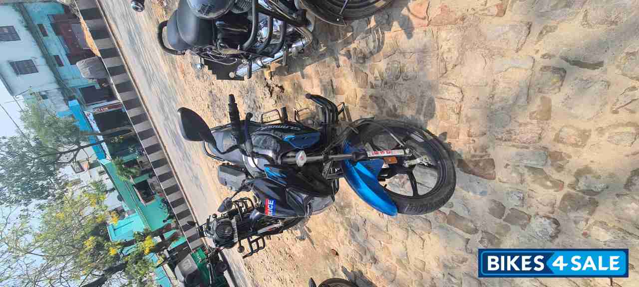 Blue Black Hero Glamour Blue Black Hero Glamour