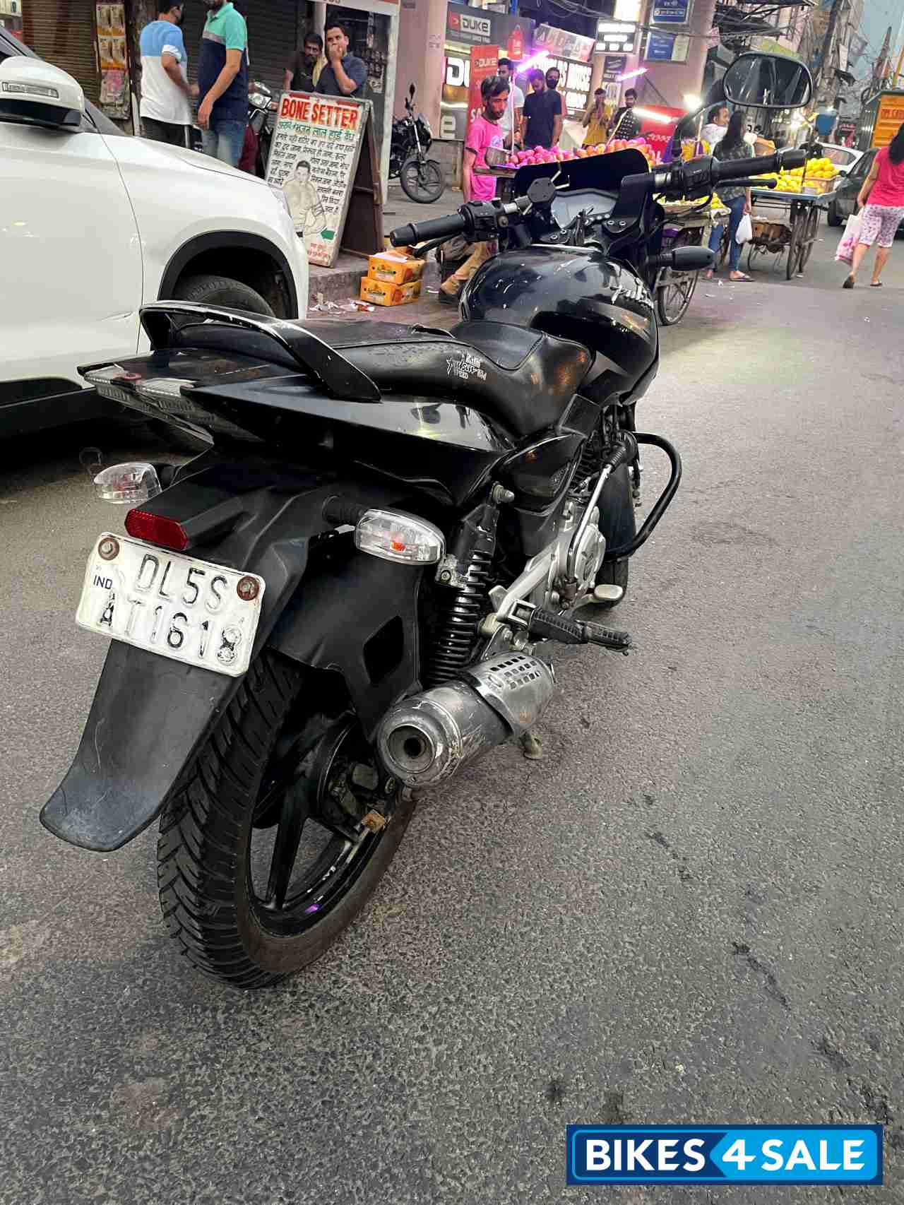 Black Bajaj Pulsar 150 DTSi