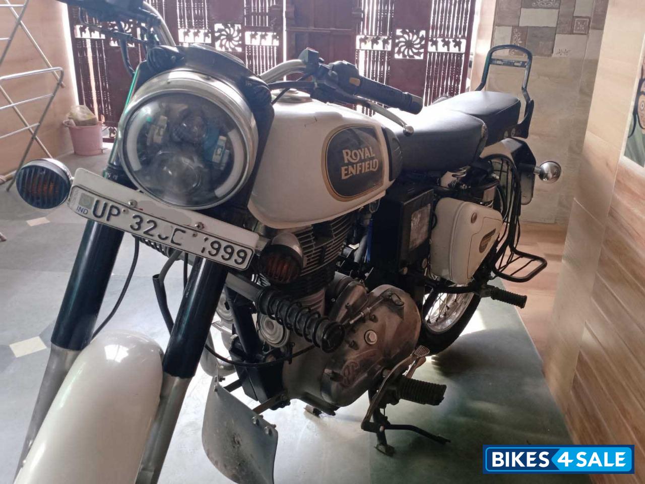 Royal Enfield Classic 350 BS VI