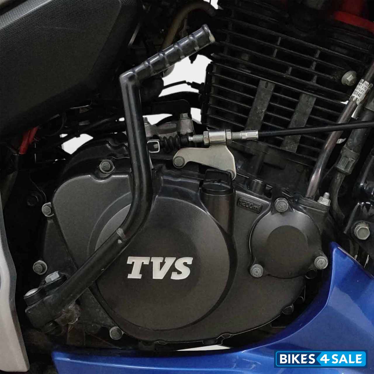 TVS Apache RTR 160 4V