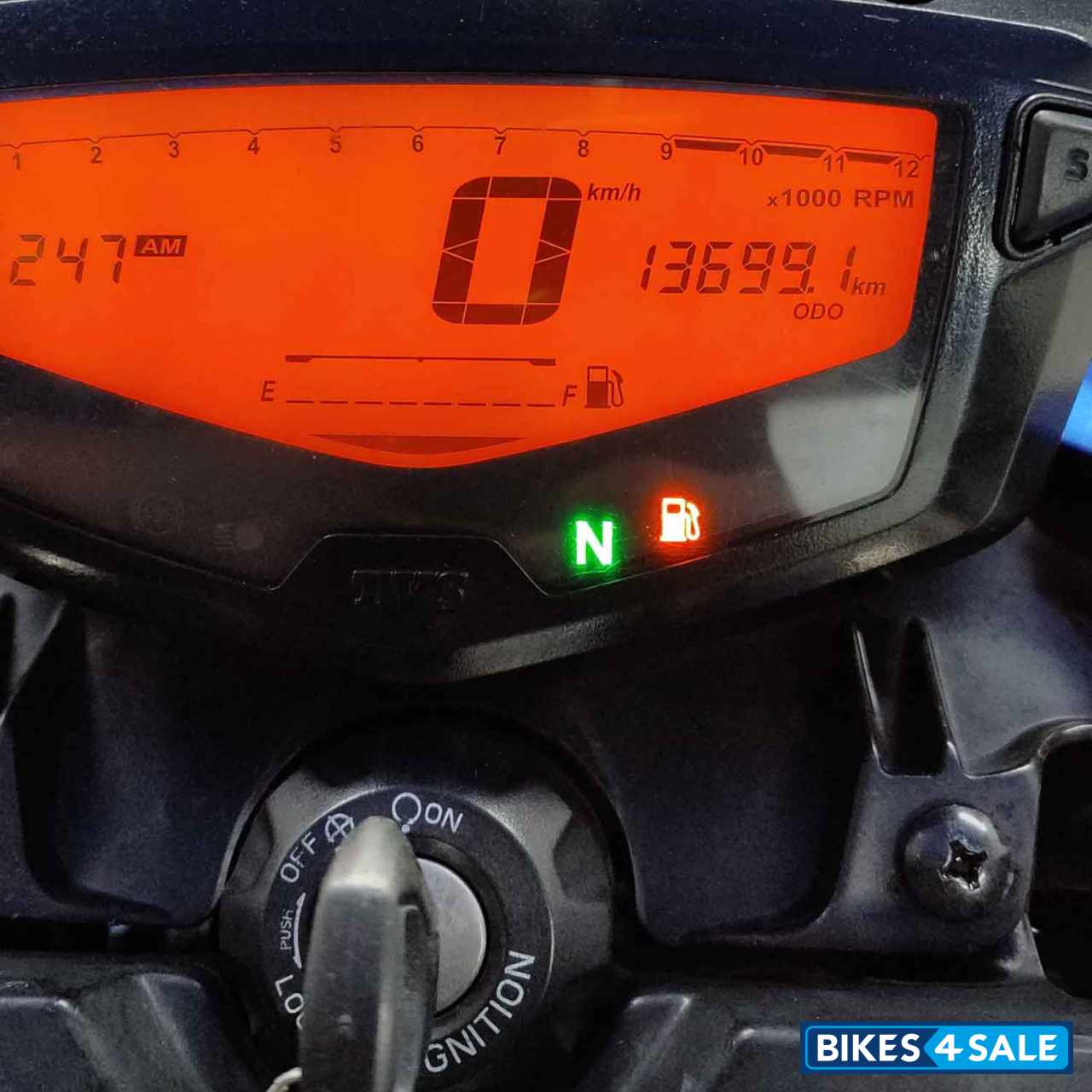 TVS Apache RTR 160 4V